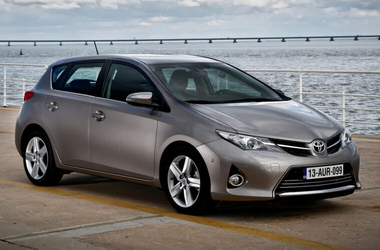 toyota auris wagon annunci usato it